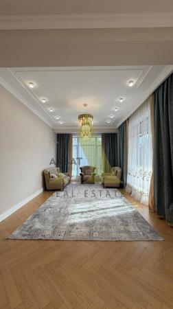 Фото Отдельный дом, 6 комн, 400м²