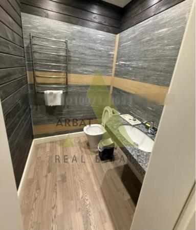 Фото Отдельный дом, 8 комн, 462м²