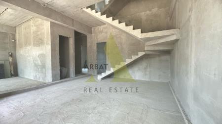 Фото Отдельный дом, 6 комн, 325м²
