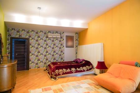 Фото Отдельный дом, 10 комн, 1300м²