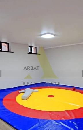 Фото Отдельный дом, 5 комн, 370м²