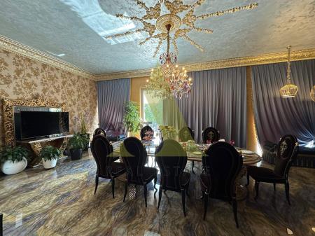 Фото Отдельный дом, 10 комн, 1500м²