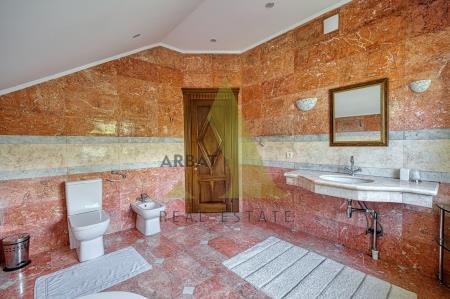 Фото Отдельный дом, 7 комн, 500м²