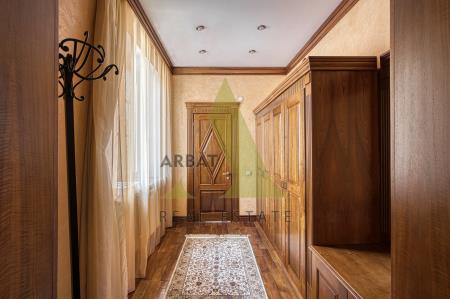 Фото Отдельный дом, 7 комн, 500м²
