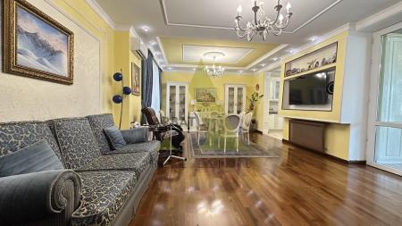 Фото Отдельный дом, 6 комн, 530.9м²