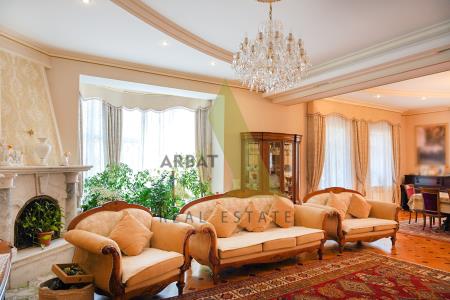 Фото Отдельный дом, 8 комн, 600м²