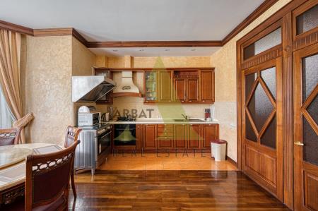 Фото Отдельный дом, 7 комн, 500м²