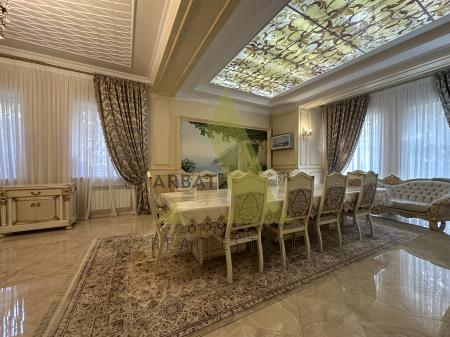 Фото Отдельный дом, 8 комн, 350м²